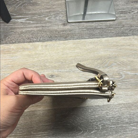 Coach pale gold Leather large Wristlet Clutch - Picture 5 of 13